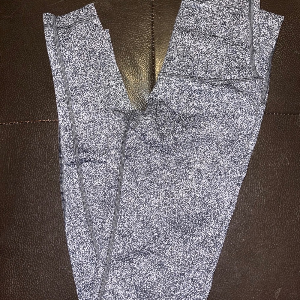 Lululemon leggings size 2